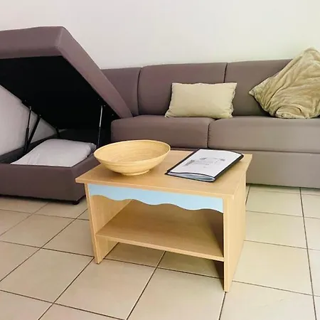 Studio T1 Bis , 4 Couchages *